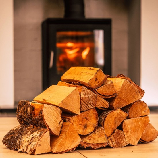 1 x Bag of Premium Kiln Dried Oak Stove Fire wood Burning Logs